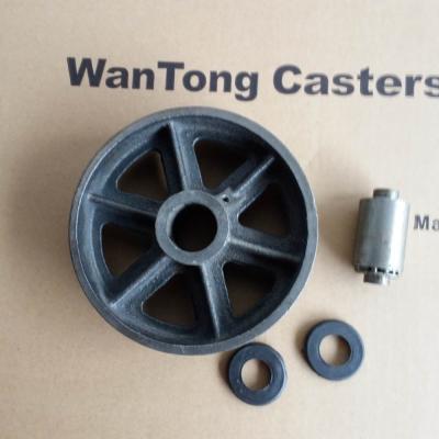 China Transportation All Black Heavy Duty Metal Cast Iron Antique Decorative Wagon Wheels for sale