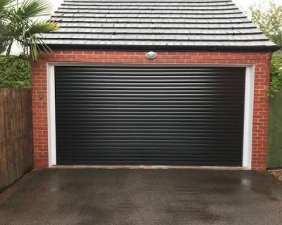 China Anti Theft Automatic Exterior Aluminum Profile Roller Shutter Doors for sale