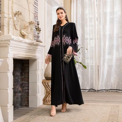 China Modest Muslimah Styling Long Sleeve Ladies Plus Szie Muslim Clothing Women Abaya T-shirt Long Dress for sale