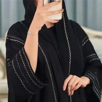 China Modest Muslimah Styling Long Sleeve Muslim Women Dress Long Big Size Woman Dress Beads for sale