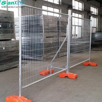 China Easily Assembled Galvanized Temporary Welded Barrier Security Fence Netting for sale