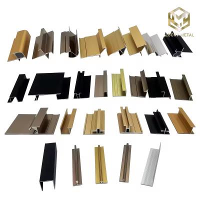 China Anpasste Länge Skirting Baseboard Bambus Wandstreifen Fußboden Umfang Trim Aluminium Profil Trim zu verkaufen