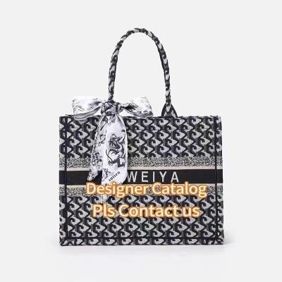 China Designer 2023 PORTABLE Women's Canvas Tote Handbags Famous Brands Ladies Fashion Luxury Female Shopping Handbags Trim Good Quality Leather for sale