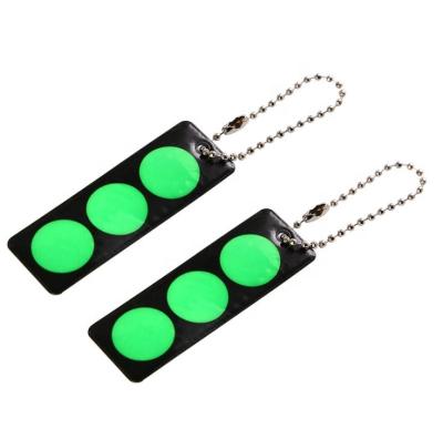 China Eco Friendly Wholesale Soft PVC Reflective Key Chain , Pendant And Reflective Hanger for sale