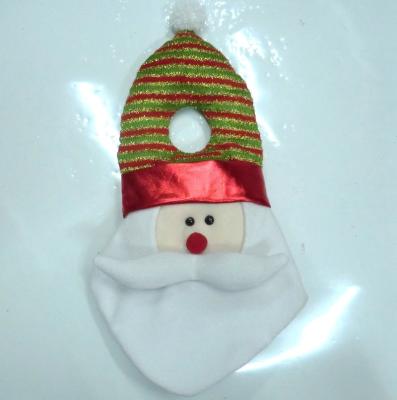 China Christmas Decoration Supplies 50cm Door Hanging Christmas Product Santa Claus Head Plush Beard For Christmas Cloth Decoration for sale