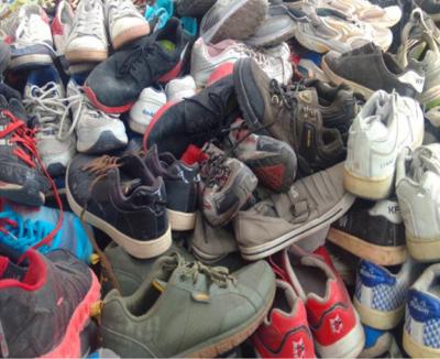 China clothes . used clothing . used shoes stock shoes and used  shoes .  give in discount than for sale