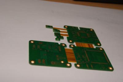 China Präzise Fr4-Rigid-Flex-PCB-Board mit V-Schnitt-Routing-Enig-Behandlung zu verkaufen