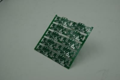 中国 OEM Fr4 双面 PCB 白/黒/黄色 シルクスクリーンデザイン 販売のため