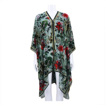 China Women's autumn anti-pilling squishy kimono burnout vintage high quality floral velvet kimono with side slits for sale