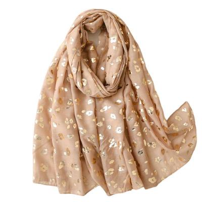 China Gold Foil Print Leopard Scarf Soft Smooth Feeling Polyester Women Scarf for sale