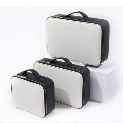 China Fashoion Logo Waterproof Cosmetic Bag made to order for sale