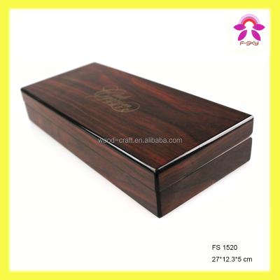 China Recycled Materials 2015 Silk Screen Wooden Cigar Humidor with cabinet Glossy Finish Wooden Cigar Package for sale