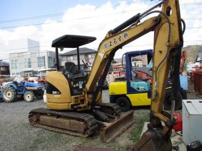 China Original Used Mini Excavators CAT 303 Excavator With 0.2M³ Bucket Capacity for sale