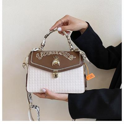 China 2022 Wholesale luxury women handbags ladies handbag sling bags used chain shoulder bag newspaper for ladies women for sale