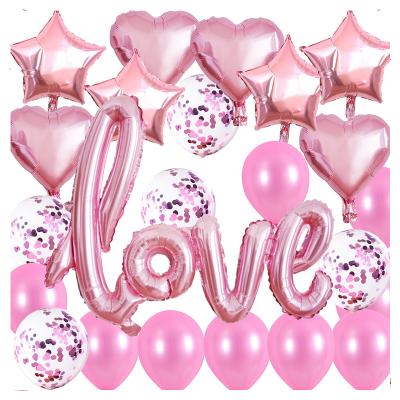 China Modern Red Love Foil Balloon Valentine's Day Foil Balloon Love Theme Decoration for sale