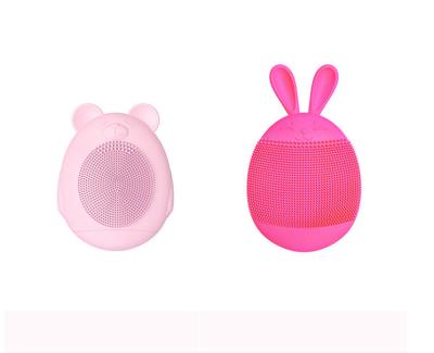 China Popular Skin Care Goods Exfoliators Sonic Silicone Face Mask Automatic Foaming Facial Cleansing Brush For Skin Gift Ideas for sale