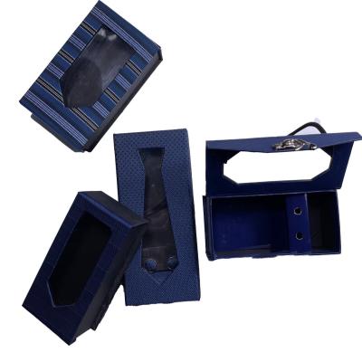 China High Recyclable Exquisite High End Texture Link Gift Box for sale