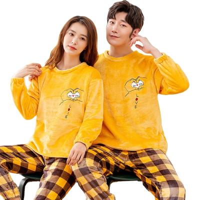 China Wholesale QUICK DRY Winter Warm Flannel Pajamas Mens Womens Sets Badroom Sweet Honeymoon Long Sleeves Flannel Sleepwear Couples Pajamas for sale