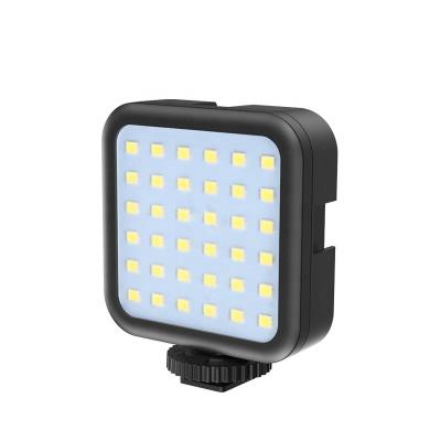 China Rechargeable Mini DSLR Video Photo LED Light On Camera Video Fill Light With 36 LEDs for sale