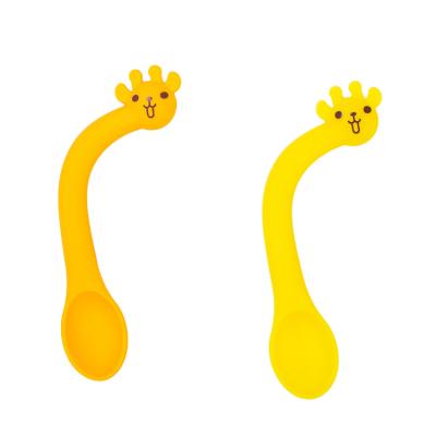 China Baby Spoon BPA Free Silicone Cartoon Soft Feeding Spoon BPA Free Soft Feeding Giraffe Shaped Bent Spoon for sale