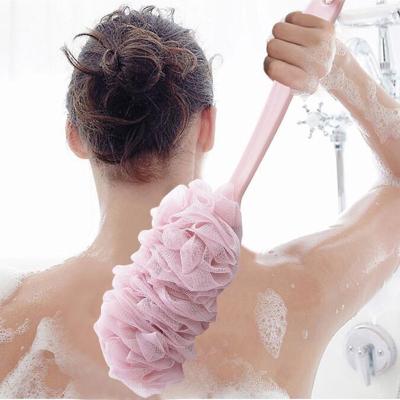 China Massage Sweeps New Long Handle Hanging Soft Mesh Back Body Bath Shower Brush Scrubber Sponge For Bathroom Cleaner Shower Brush A004 for sale