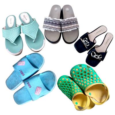 China Bullet Wholesale Second Hand Waterproof Rubber Slippers Used Leather Shoes High Heels Rubber Slippers Second Used for sale