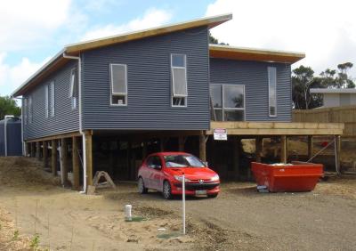 China El viento resiste el chalet de acero del indicador ligero de dos pisos, casas de marco metálico ligeras en venta