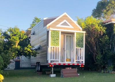 中国 Best Selling Prefab Modular Tiny Home Mobile And Ready To Live In For Airbnb Cabin 販売のため