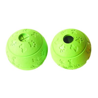 China Factory Price 2 Sizes Dog Puzzle Ball Stocked Treat Toy Natural Rubber Dog Balls for sale