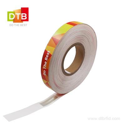 China DTB Disposable Disposable Wristband RFID Tyvek Silverless Wristband for sale