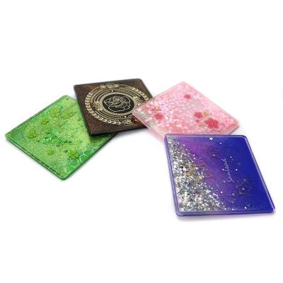 China Banquet Table Decoration Banquet Decoration Customized Design Square Acrylic Liquid Glitter Coaster For Wedding Party Decoration for sale