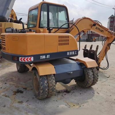 China Hydraulic excavator used mini 75-8 wheel excavators machine ekskavator excavator jengkaut pc65w-8 escavadora factory xinyuan digger for sale