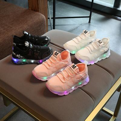 China Lovely Princess Boys Girls Boots Anti-smell Cartoon Kids Shoes Casual Fashion LED Light Up Baby Kids Led Shoes for sale