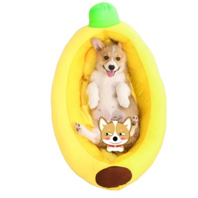 China Sustainable Wholesale Custom Cat Manufacturer Shanghai Cute Cat Beds Princess Banana Shaped Dog And Cat Bed for sale