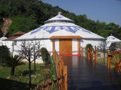 China Tourist Camping Party Mongolian Yurt Tent With Attractive Bamboo Frame PVC Covered for sale