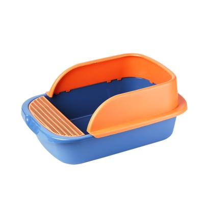 China Factory direct stocked Cat Litter Box With Scoop Easy Installation Plastic Cat Pet Litter Box for sale