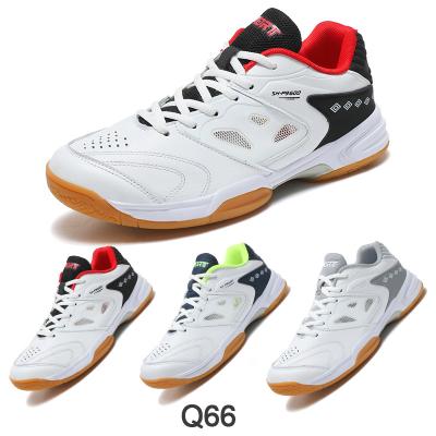 China 2022 Amazon Logo Custom Couples Anti-slippery Badminton Shoes Couple Outdoor Badminton Men's Sports Shoes For Men for sale