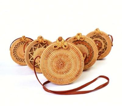 China Fashion Factory Rattan Bohemian Natural Chic Round Straw Bag for sale