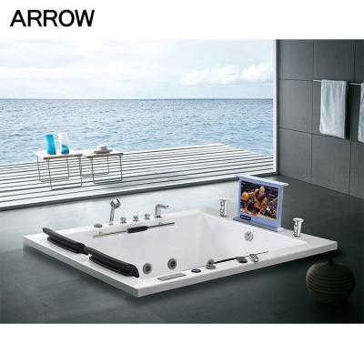 China Embedded Outdoor Spa Tub And Outdoor Bathtub , Acrylic Unique Bathtubs for sale