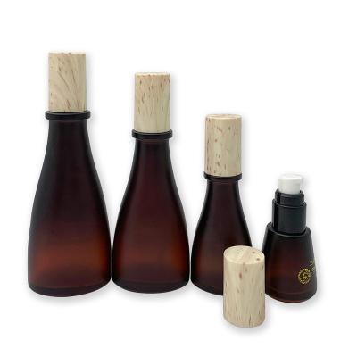 China Personal Care 20ml, 30ml, 150ml Frosted Amber Glass Cosmetic Bottle 100ml for sale