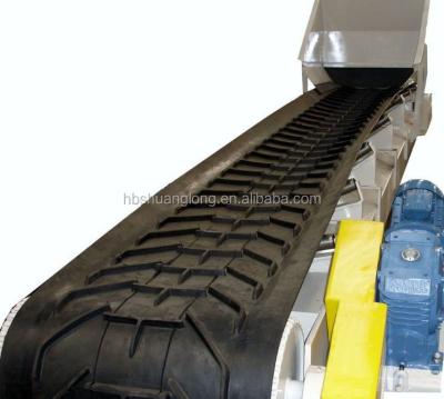 China Anti Skid Ripstop Rubber Ripstop Conveyor Belt With Cleats / Herringbone Pattern Belt for sale