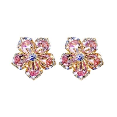 China Korea New CLASSIC Soft Cute Statement Earrings Crystal Temperament Geometric Shiny Zircon Flower Stud Earrings For Girl Women Pendientes for sale