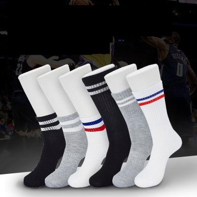 China Wholesale 2021 Custom Men's Trend Sports Anti-slip High Top Basketball Outdoor Running Socks QUICK DRY for sale