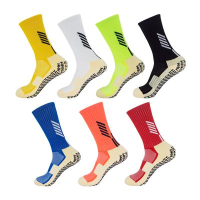 China QUICK DRY Multi-choice anti slip men's sports sock Custom Logo Football Terry Grip Athletic socks for sale