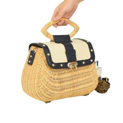 China Amazon Fashion Sells New Rattan Woven Leisure Portable Women's Bag Oval Rattan Bag for sale