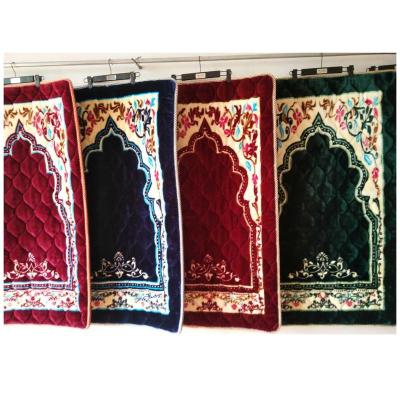 China Muslim Islamic Foldable Thick Prayer Mat Adhesive-Protective Foam for sale