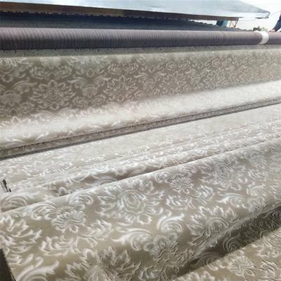 China 4*25m Anti-Slip Wall To Wall Carpet Raschecl Fabric Emboross Mink Blanket Islamic Prayer Rug for sale