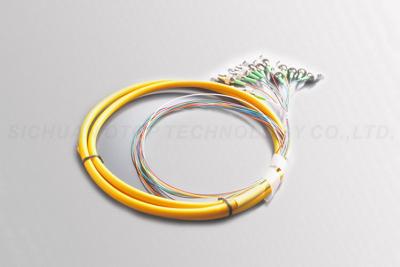 China Conector de la característica de la coleta de la fibra óptica de FC/de APC con las virolas de cerámica en venta