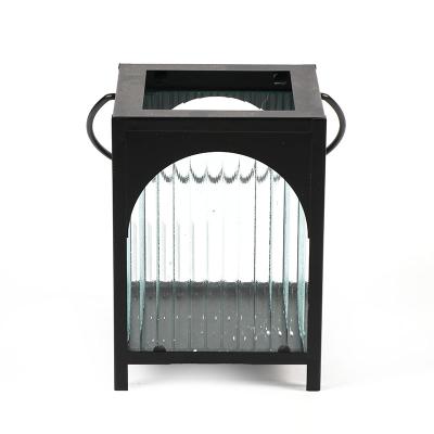 China Factory Direct Sale Modern Fashionable Black Metal Decorative Outdoor Lantern for sale