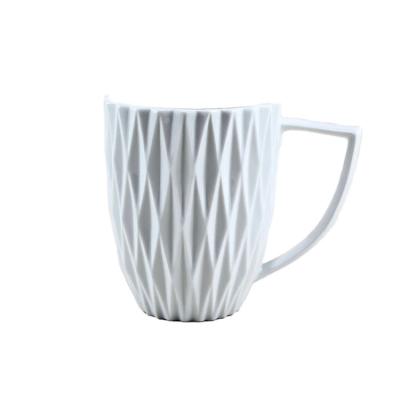 China 2022 New Design Contemporary China Factory Ceramic Porcelain 20 Oz Ceramic Coffee Mug for sale